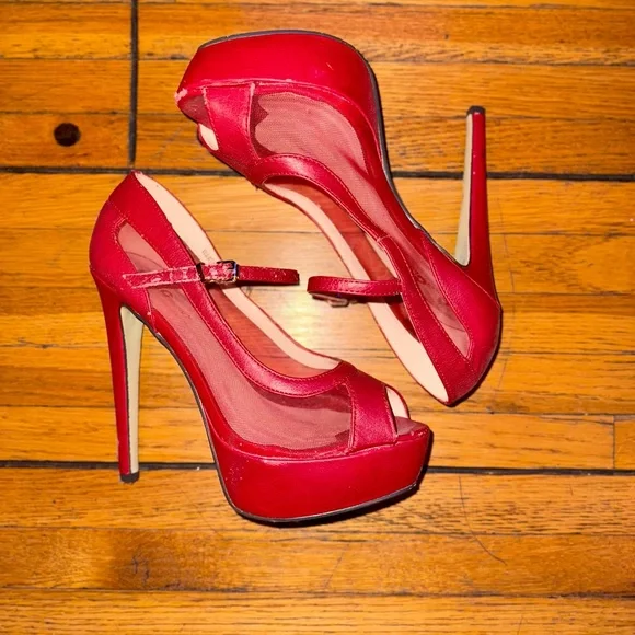 Size 7 ruby red mesh platform peep toe sandals heels worn by Christian Cinn - Picture 2 of 8
